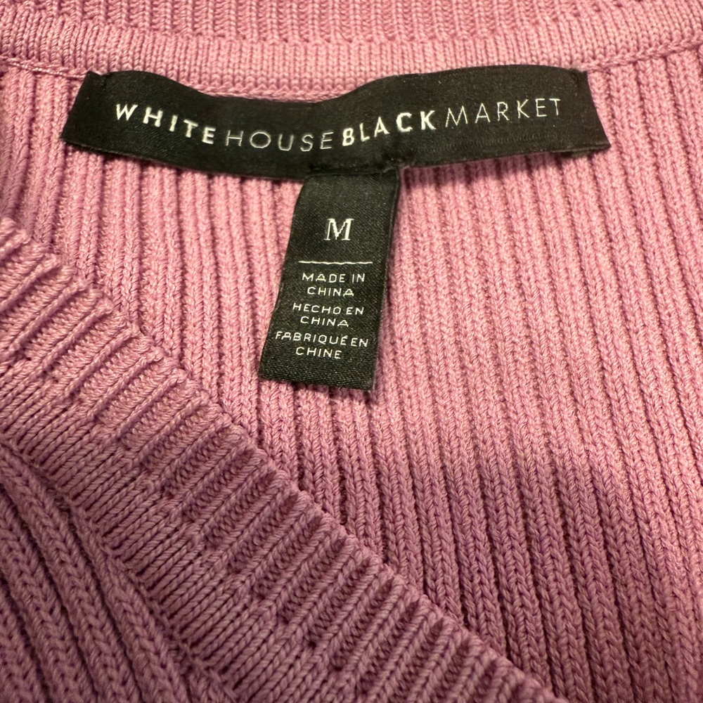 Clean Classic Style -White House Black Market Mauve Short Sleeve Top